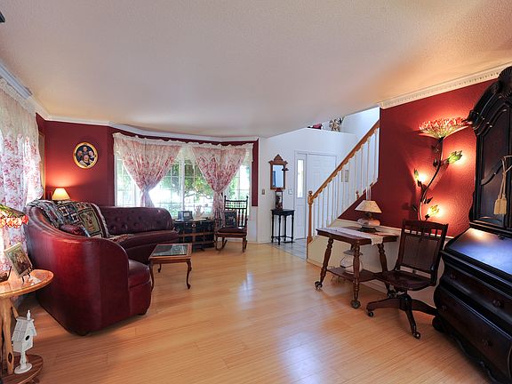 4th image of 5507 Flores Ln