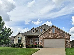 3300 SW Briar Creek Ave, Bentonville, AR 72712