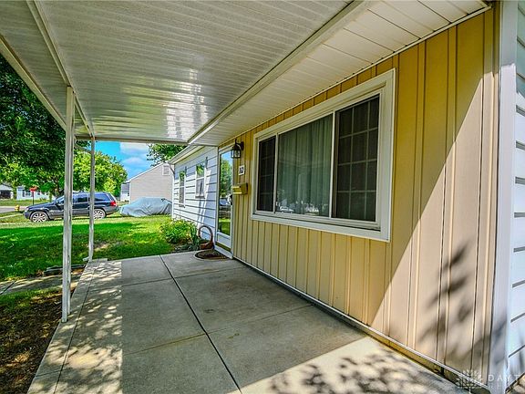 2nd image of 162 Donora Dr