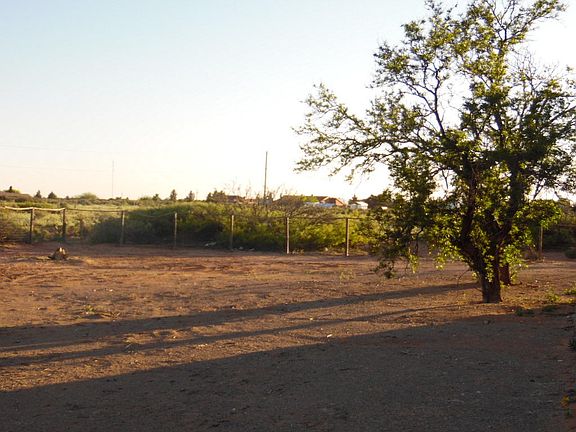 3rd image of 14164 Wagon Trail Dr