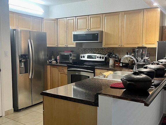 2nd image of 5513 NE 16th Ave