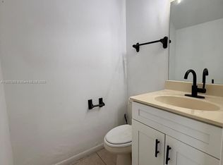 5154 Breckenridge Pl APT 42, West Palm Beach, FL 33417