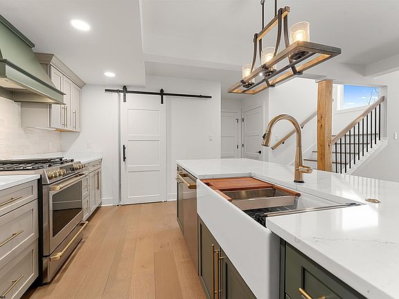 5th image of 74 Lu Ln