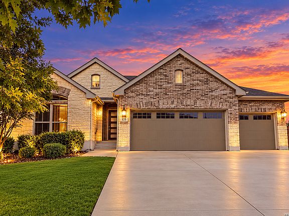 2nd image of 325 Waterford