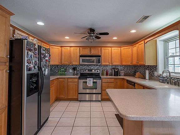 5th image of 2233 N Marie Ct
