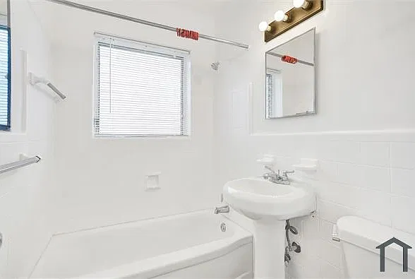 1 bed, 780 sqft, $1,795 — Photo 3
