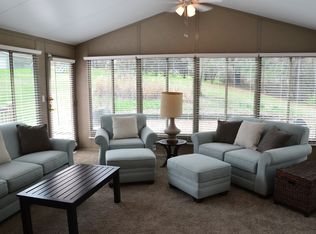 911 Bay Dr, Old Hickory, TN 37138