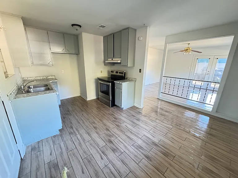 1307 Belair Rd — Photo 30