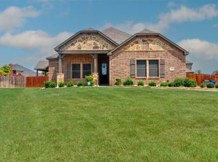 303 Mary Ct, Glenn Heights, TX 75154