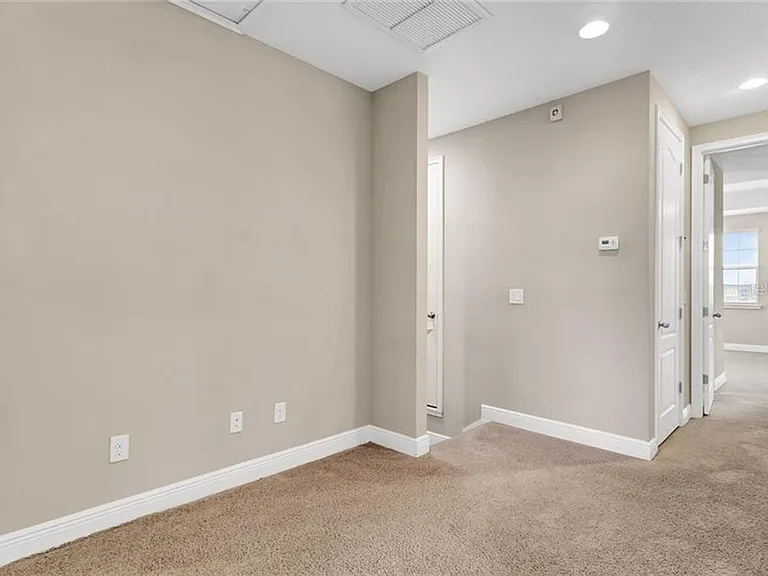 14481 Swanley St — Photo 16