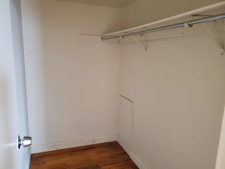 Charming Apartments in Prime Lancaster City Location - Walking distance of Central Market! — Photo 9