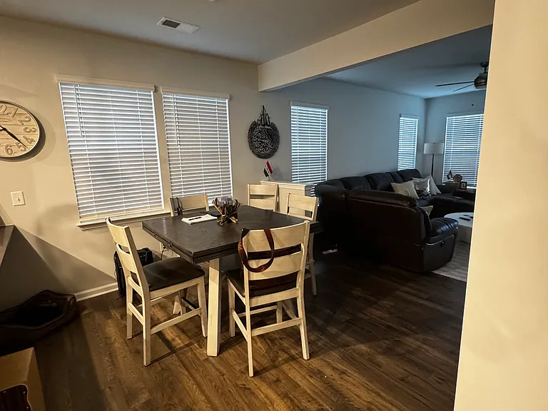 148 Gervais Cir — Photo 22