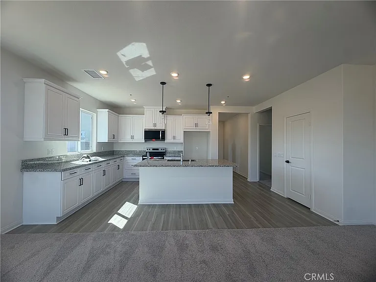 29522 Blue Lake Ln — Photo 2