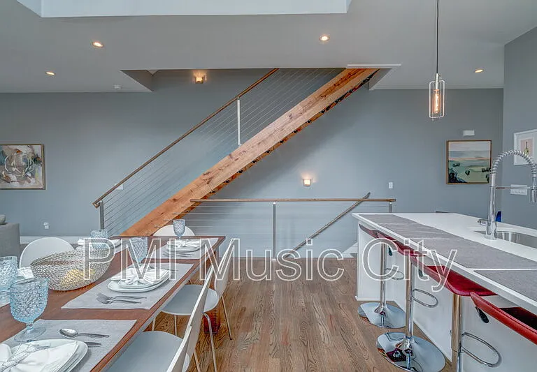 936 Southside Pl — Photo 20