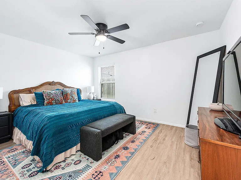 24114 Wandering Brook Dr — Photo 14