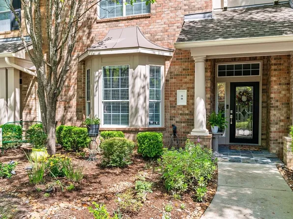 50 Ginger Jar Street, The Woodlands, TX 77382