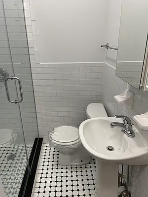 Rented by Buchbinder & Warren | media 8