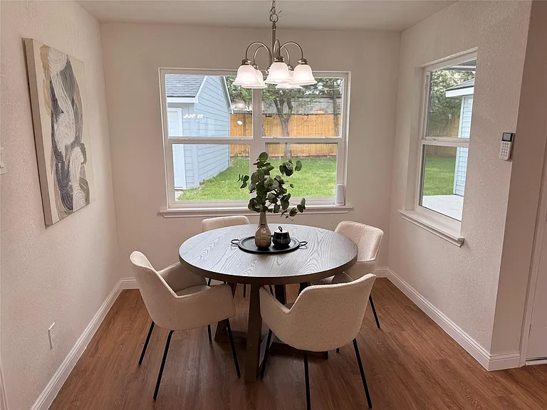 3303 Freshmeadows Dr — Photo 15