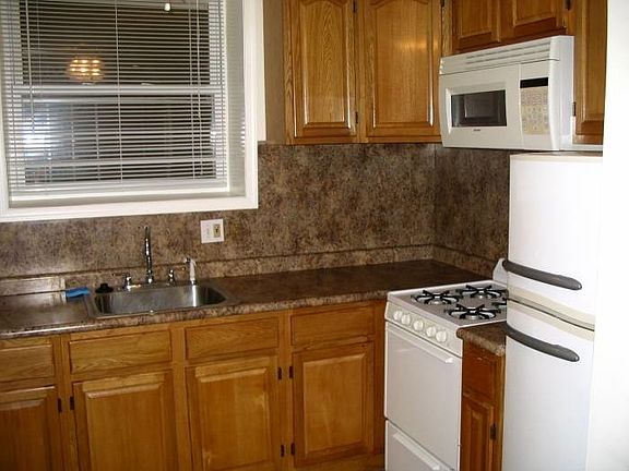 2nd image of 729 S 22nd St #1