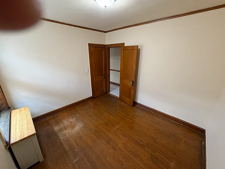 3352-3354 S Lituanica Bridgeport — Photo 5