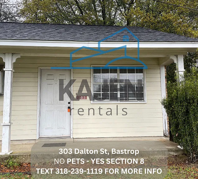 303 Dalton St — Photo 1
