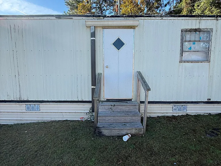 202 Idlewood Dr #A — Photo 1