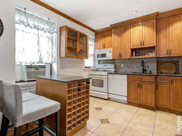 79-02 19th Road #2, East Elmhurst, NY 11370