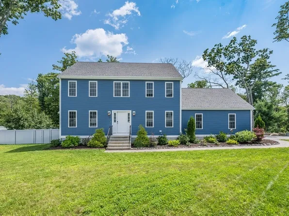 23 McEachron Dr, Stoughton, MA 02072