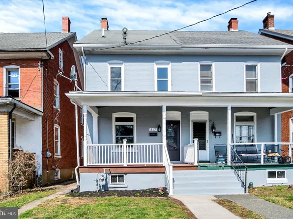 517 W 5th St, Pennsburg, PA 18073