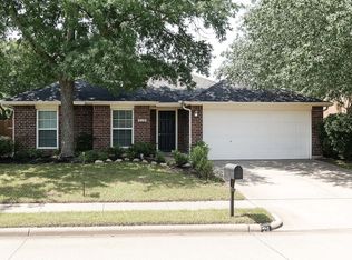 2519 Meadowview Dr, Corinth, TX 76210