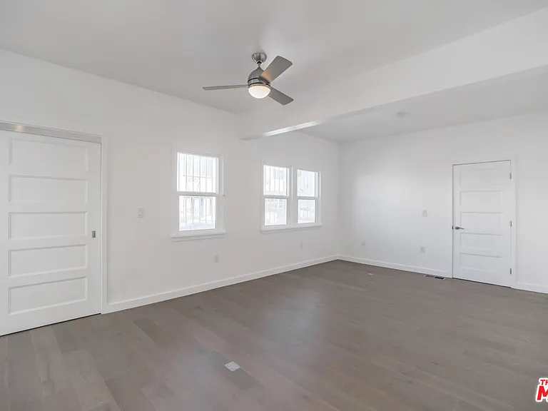 31 Breeze Ave #A — Photo 27
