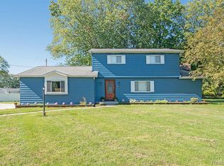 2267 Great Oak Cir, Davison, MI 48423