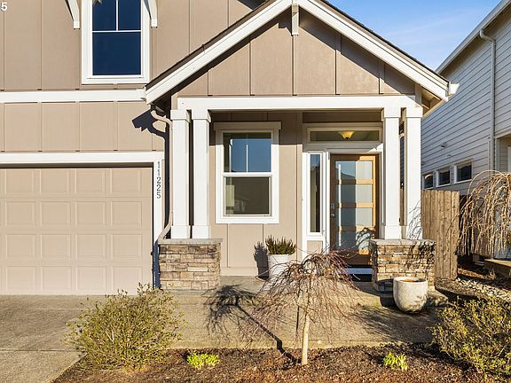 3rd image of 11225 NE 136th Ave