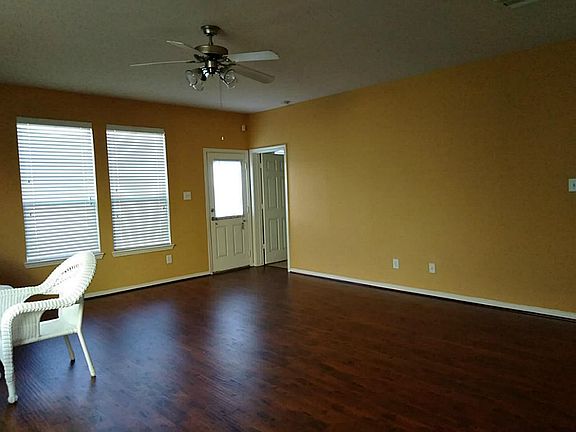 5th image of 19515 Plantation Cove Ln #0