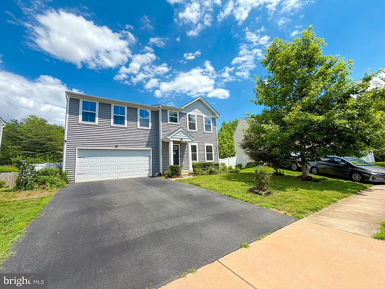 18133 Scenic Creek Ln — Photo 2