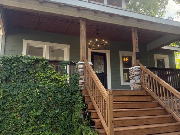 216 E Catawba Ave, Mount Holly, NC 28120