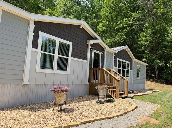 223 Pouncey Cv, Blairsville, GA 30512