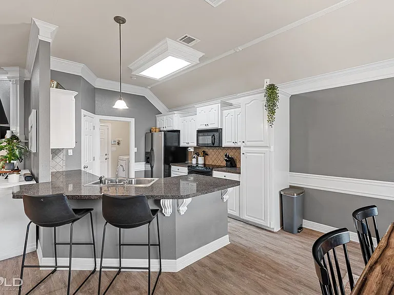 2531 Brookhaven Dr — Photo 22