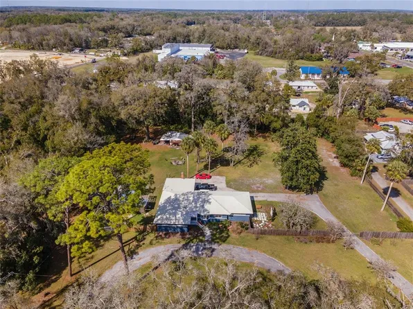 116 NW 4th Ave, Williston, FL 32696
