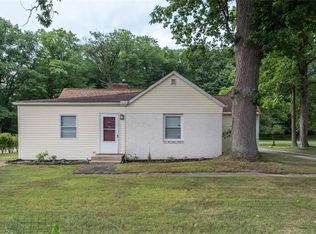 4802 W Ridgewood Dr, Parma, OH 44134