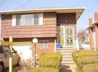 23 Fairview Blvd, Hempstead, NY 11550