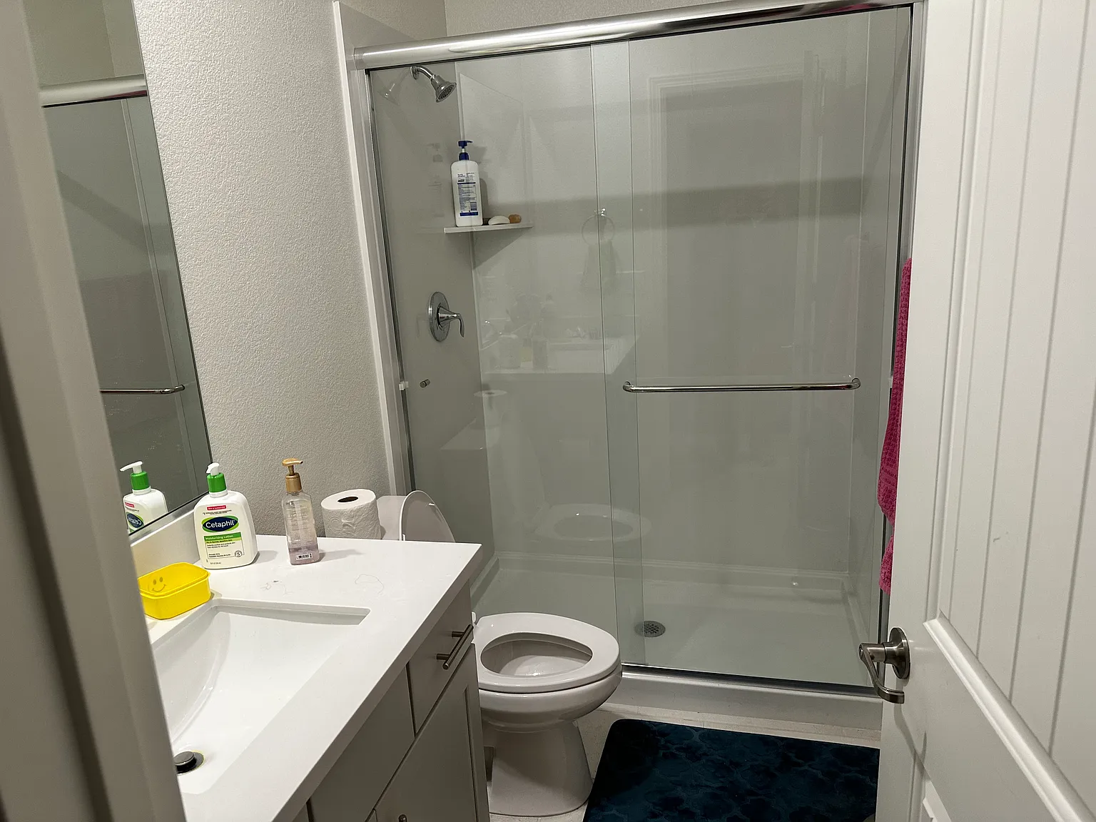 4 bed, 2403 sqft, $1,050 — Photo 3