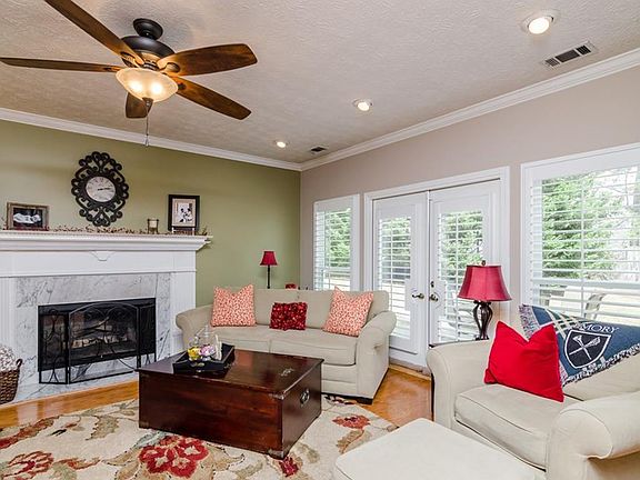 4th image of 1130 Midland Way