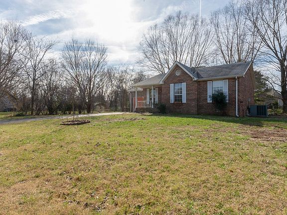 3rd image of 305 Hillman Dr