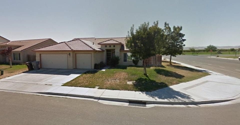 1st image of 2151 Redwood Way