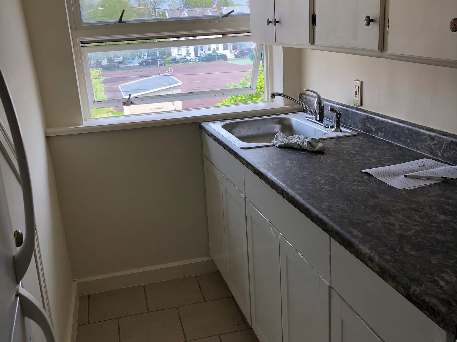 1 bed, $1,100 — Photo 2