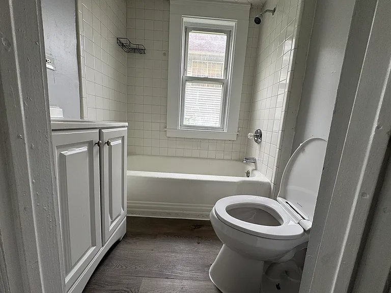 32 Howard St #1A — Photo 11