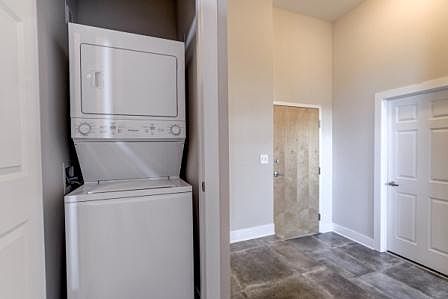 3rd image of 10 W Leigh St #3