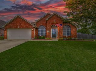 2610 Country Grove Trl, Mansfield, TX 76063