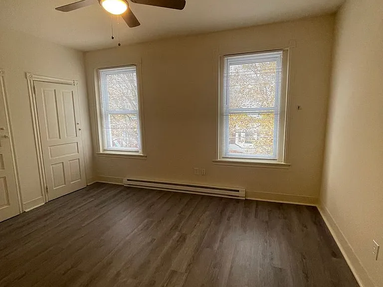 5122 Arch St — Photo 5